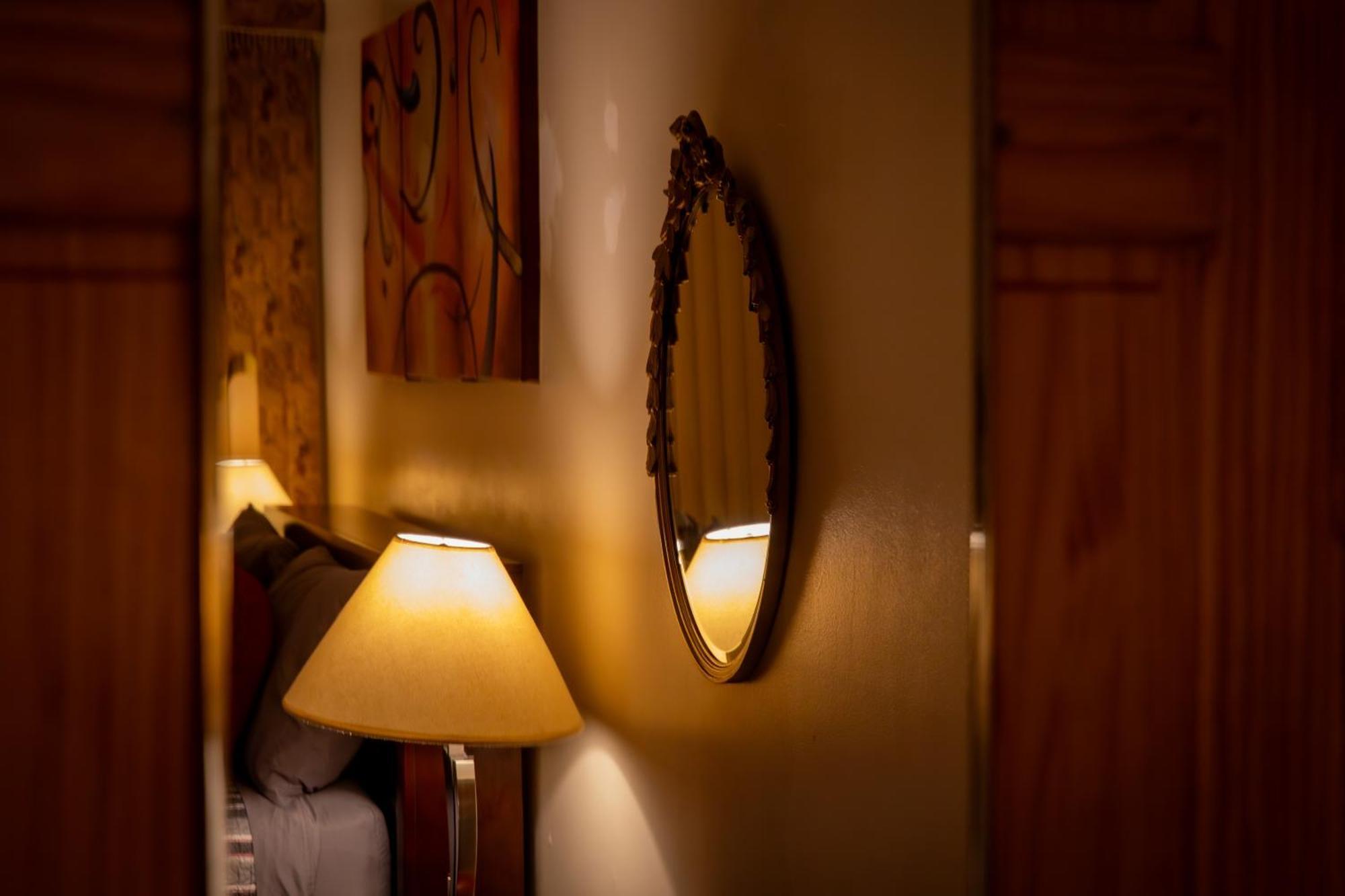 Spacious Comfy Room In Cozy Classy Duplex Нью-Йорк Экстерьер фото