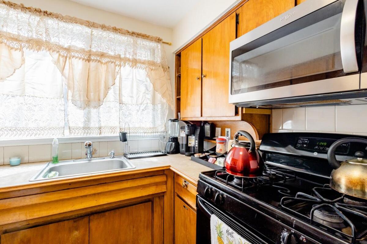 Spacious Comfy Room In Cozy Classy Duplex Нью-Йорк Экстерьер фото